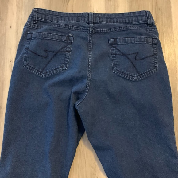 Kenneth Cole Reaction Jeans - Picture 4 of 6
